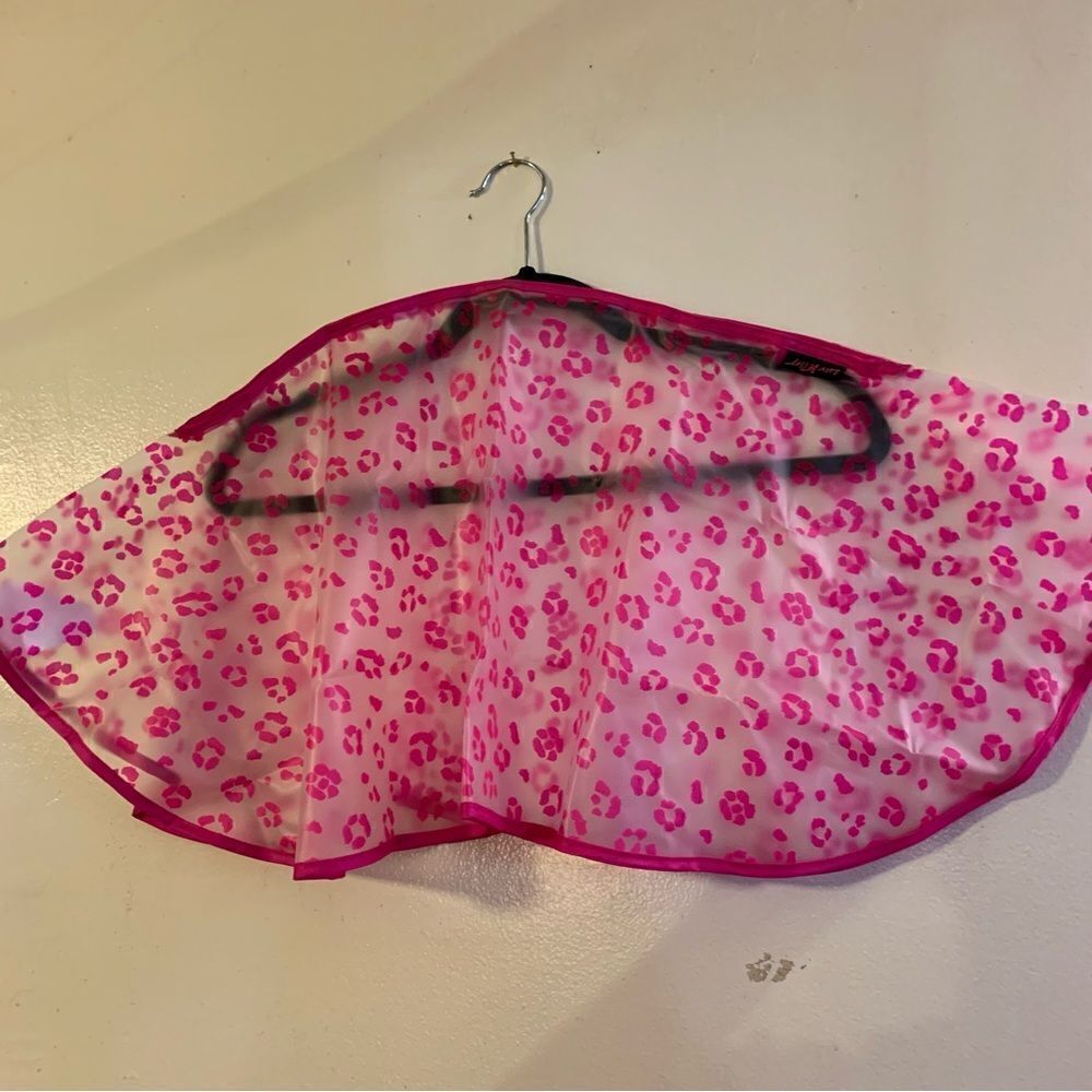 NWT Luv Betsey Johnson Handbag Rain Poncho Protector Pink Leopard & Pouch OSFA